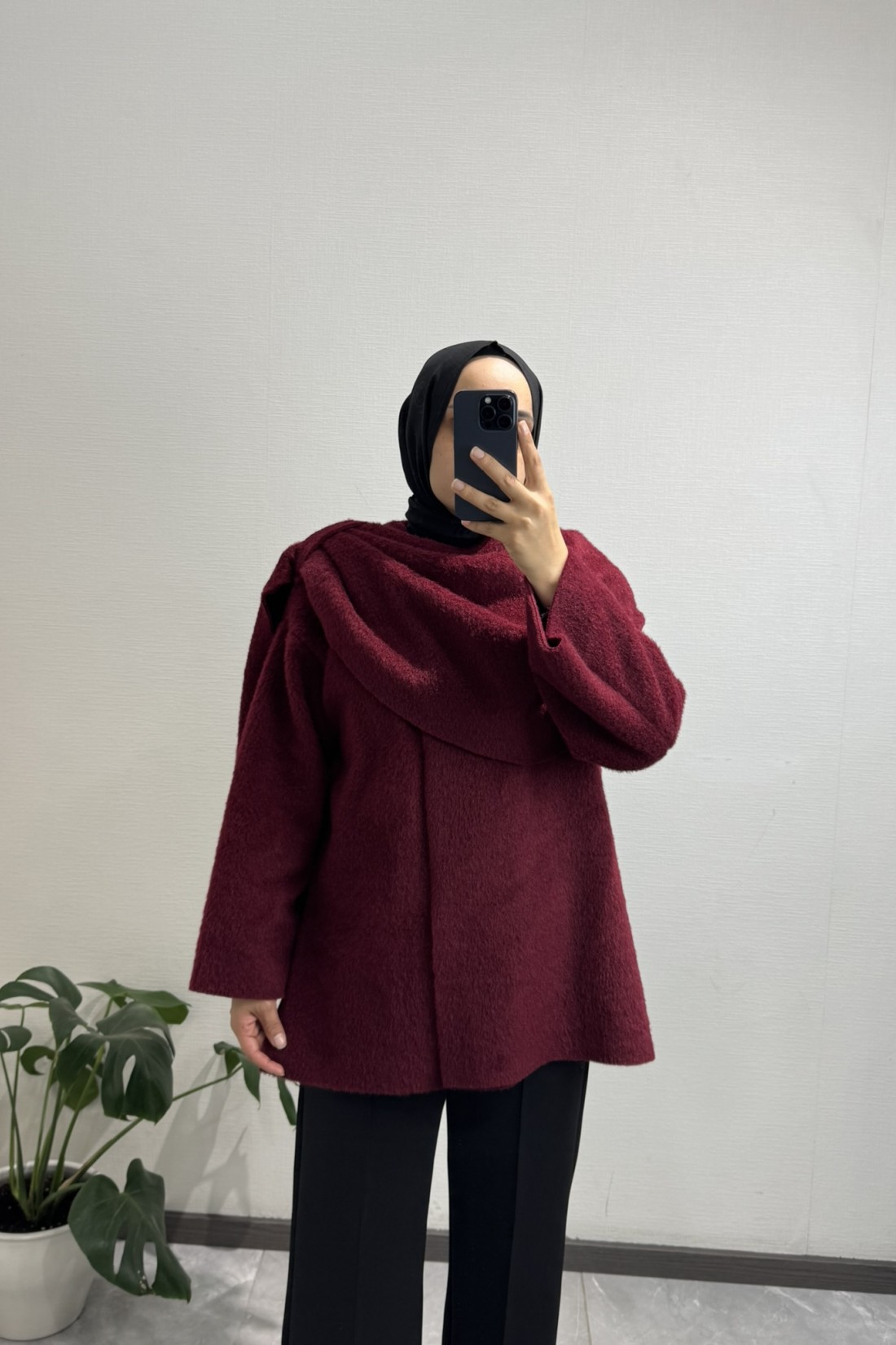 Şal Yaka Bordo Kaban 
