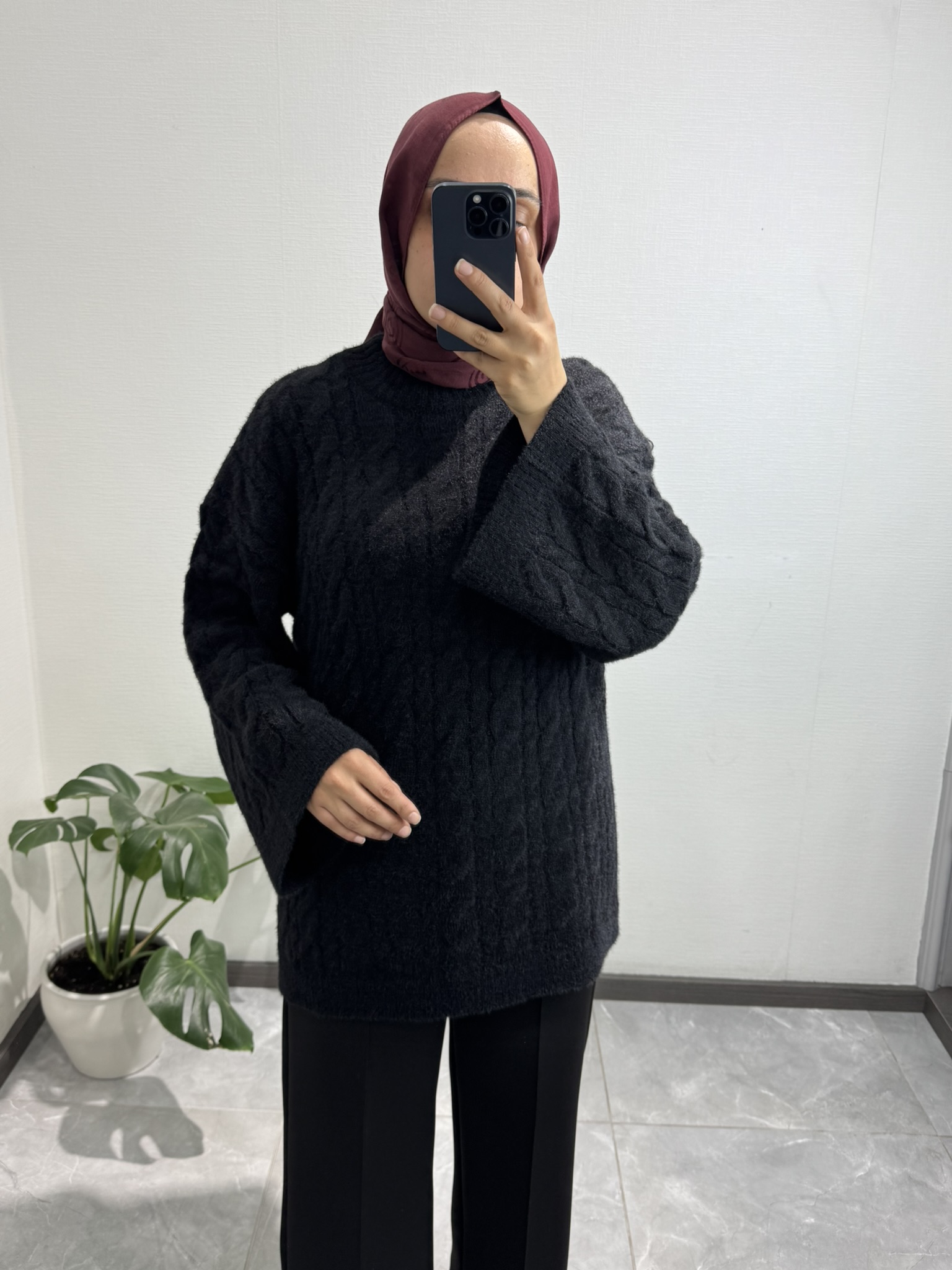 Örgülü Triko Siyah Kazak