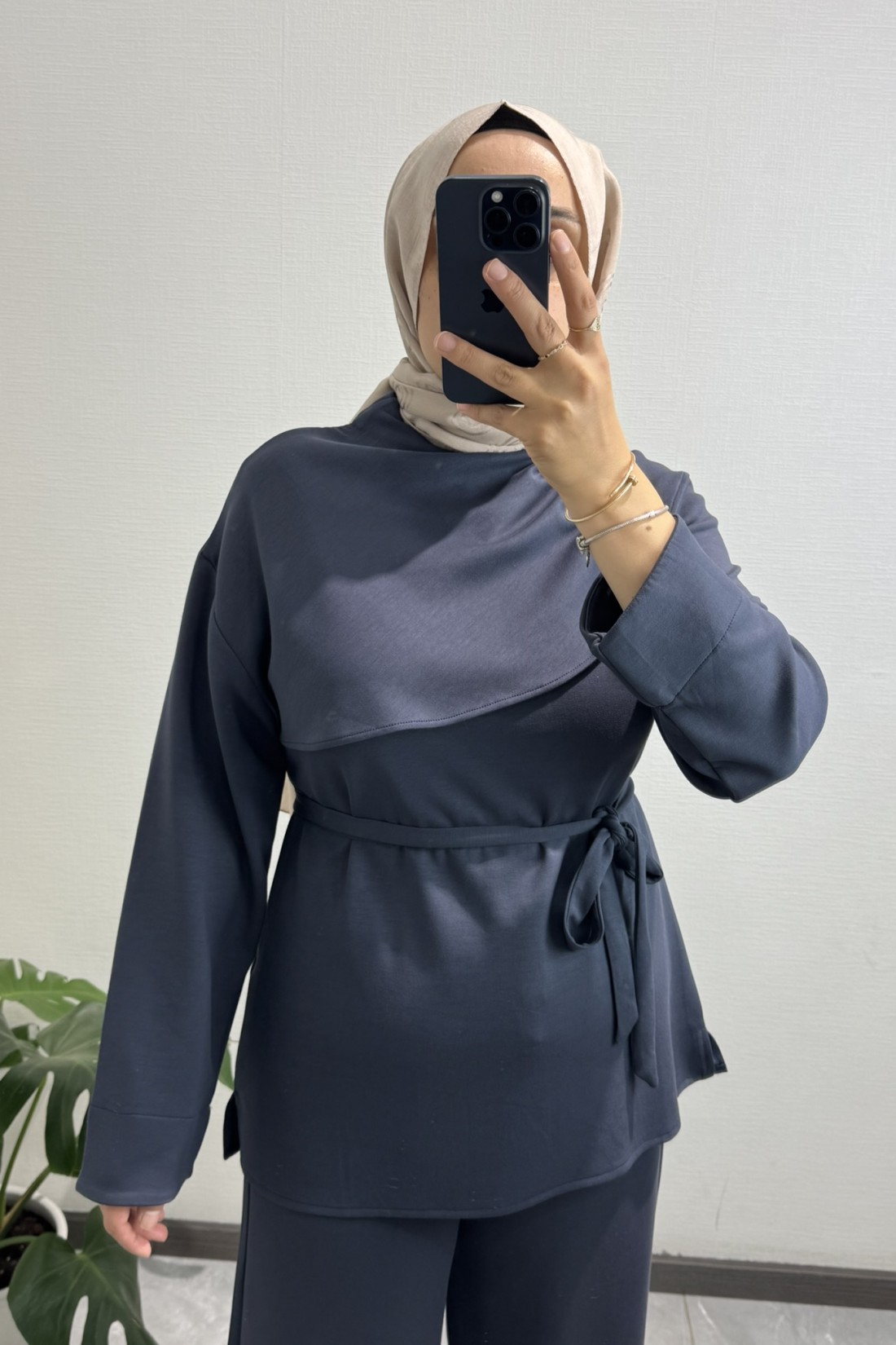 Pelerin Detaylı Lacivert Pantolon Takım
