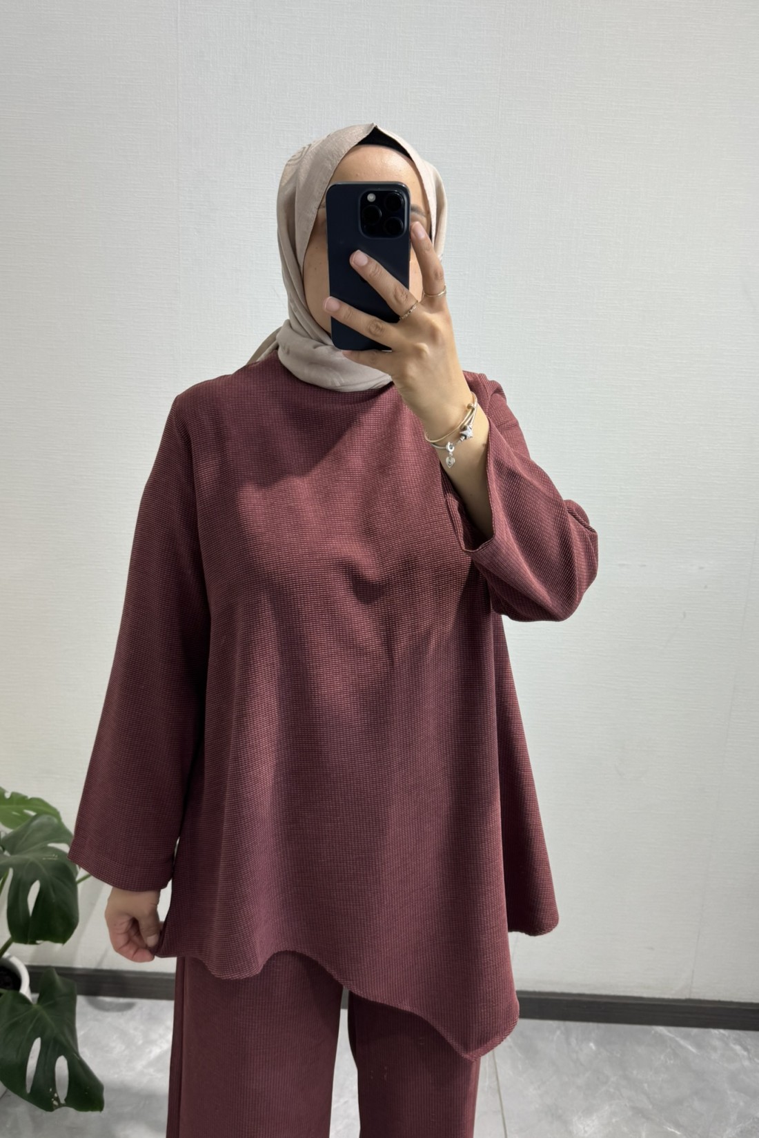 Gold Broş Detaylı Bordo Pantolon Takım